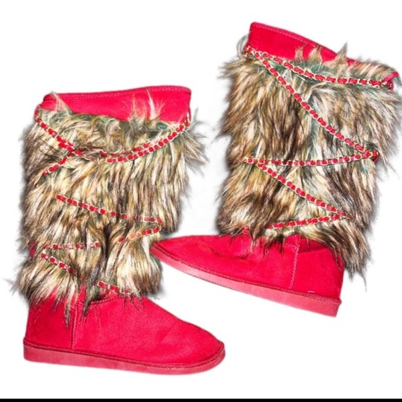 Shoe dazzle Winters Here Fuzzie Boot in Chili Pepper Red - Picture 13 of 14